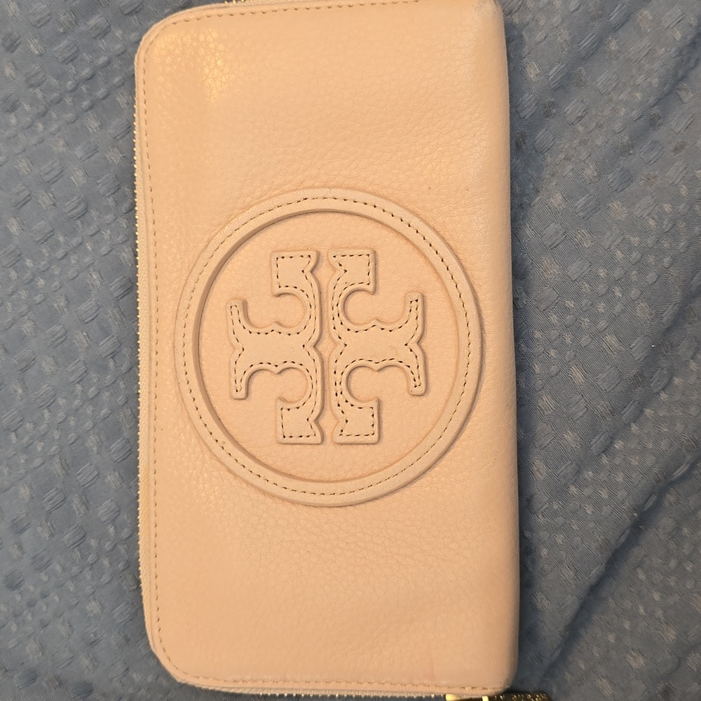 Tory burch  wallet